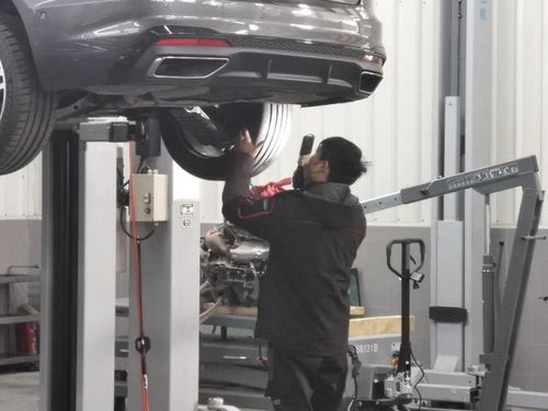 金山汽车维修养护迎来高峰 专家提醒错峰安排避拥堵